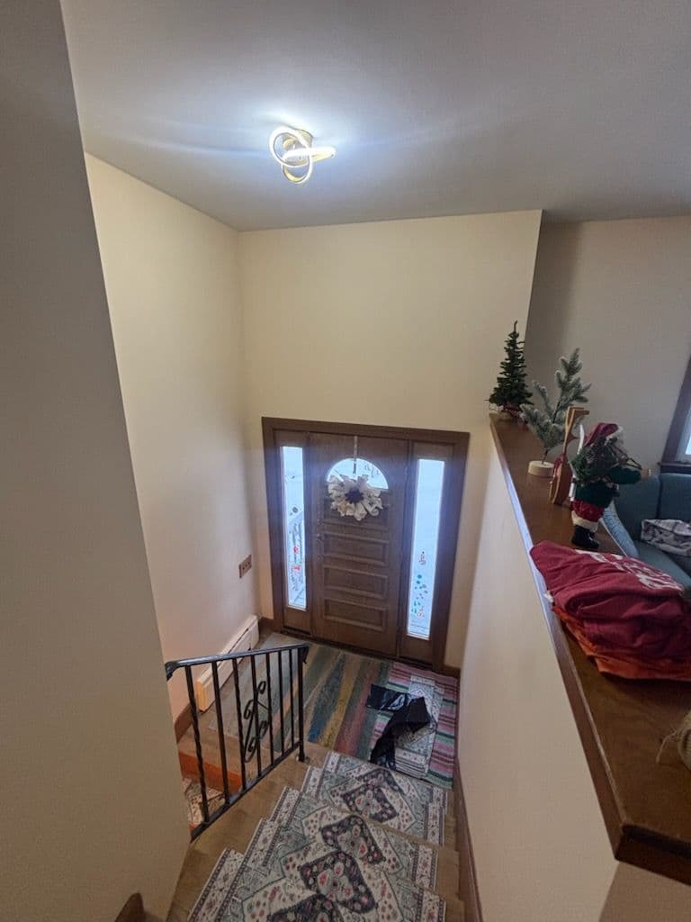 Gallery photos for Fresh and Modern Living Space in Groton MA: Image #2